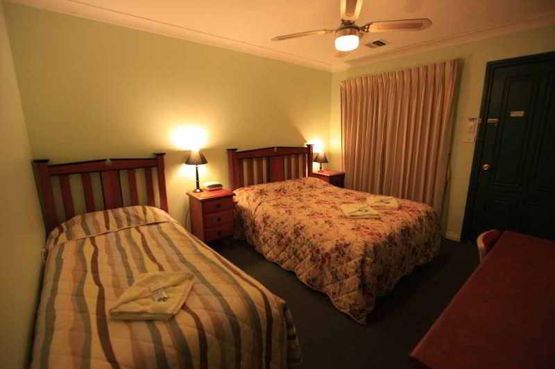 Miranda Lodge Κανμπέρα Εξωτερικό φωτογραφία